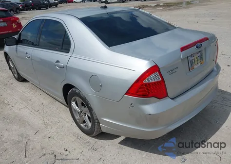 2010 Ford Fusion S z USA, uszkodzony, nr VIN 3FAHP0GA9AR216420